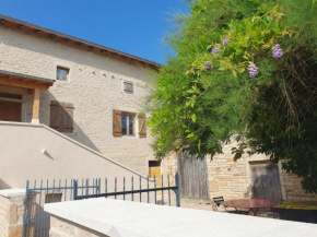 Le Clos Violet Clessé Holiday Home For 6